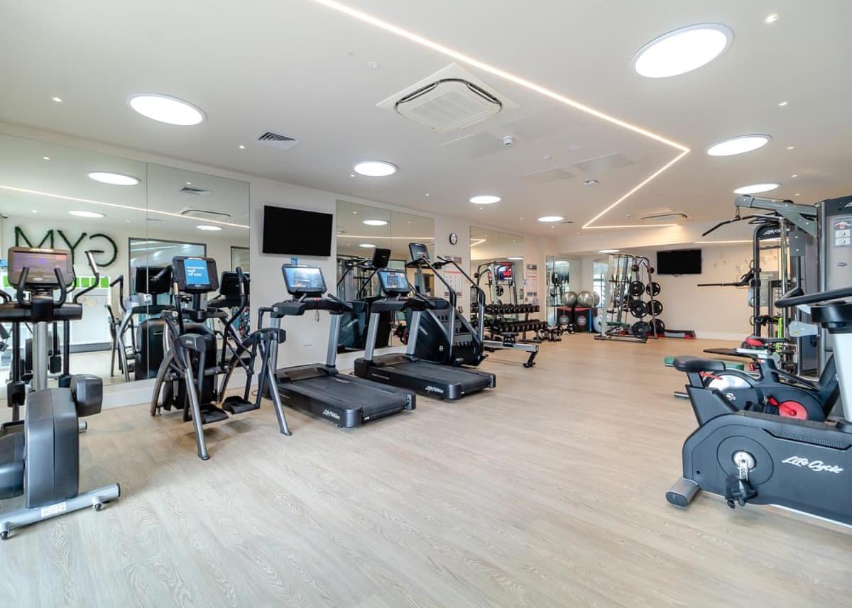Norfolk Woods Resort And Spa Narborough  Εξωτερικό φωτογραφία