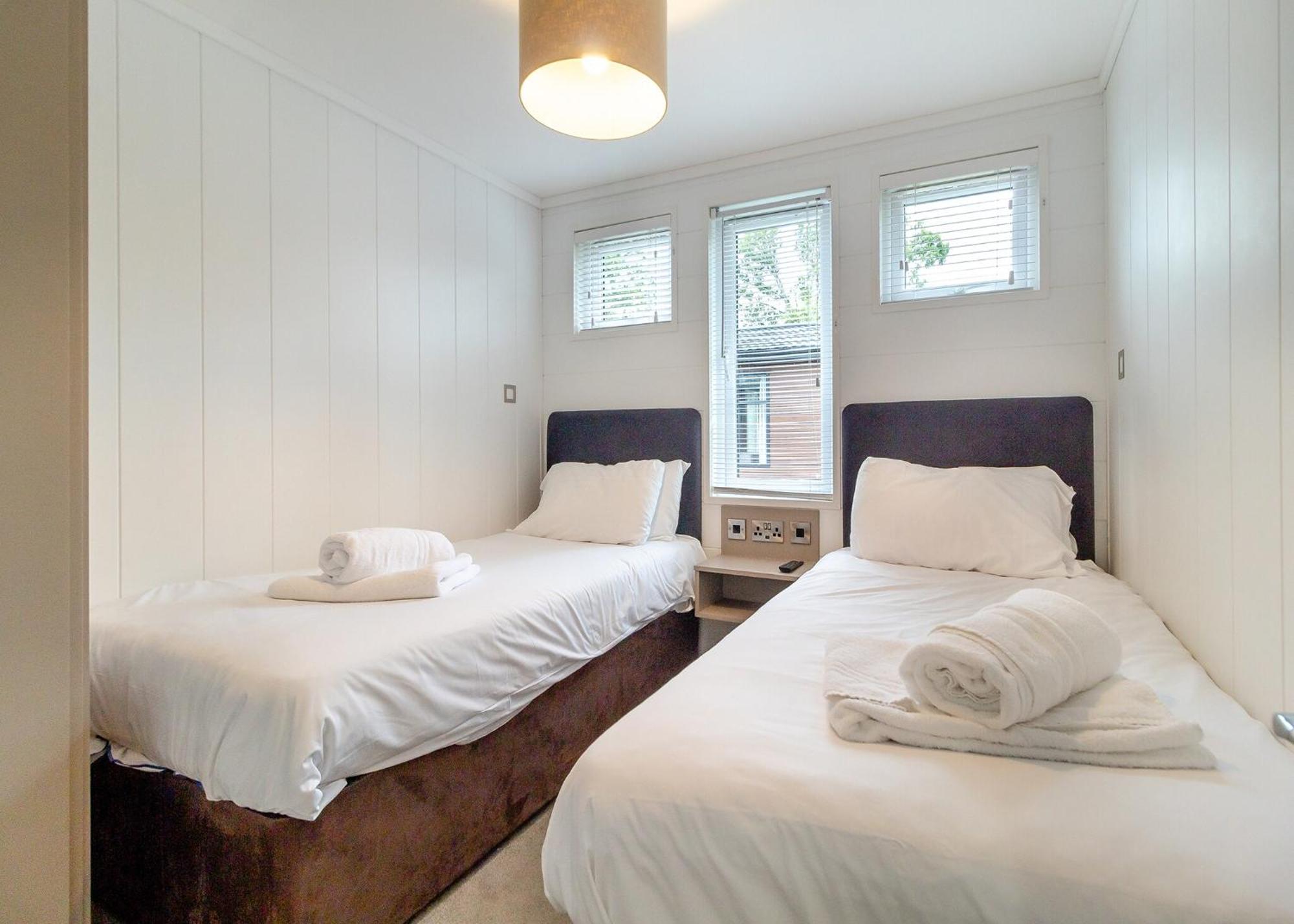 Norfolk Woods Resort And Spa Narborough  Εξωτερικό φωτογραφία