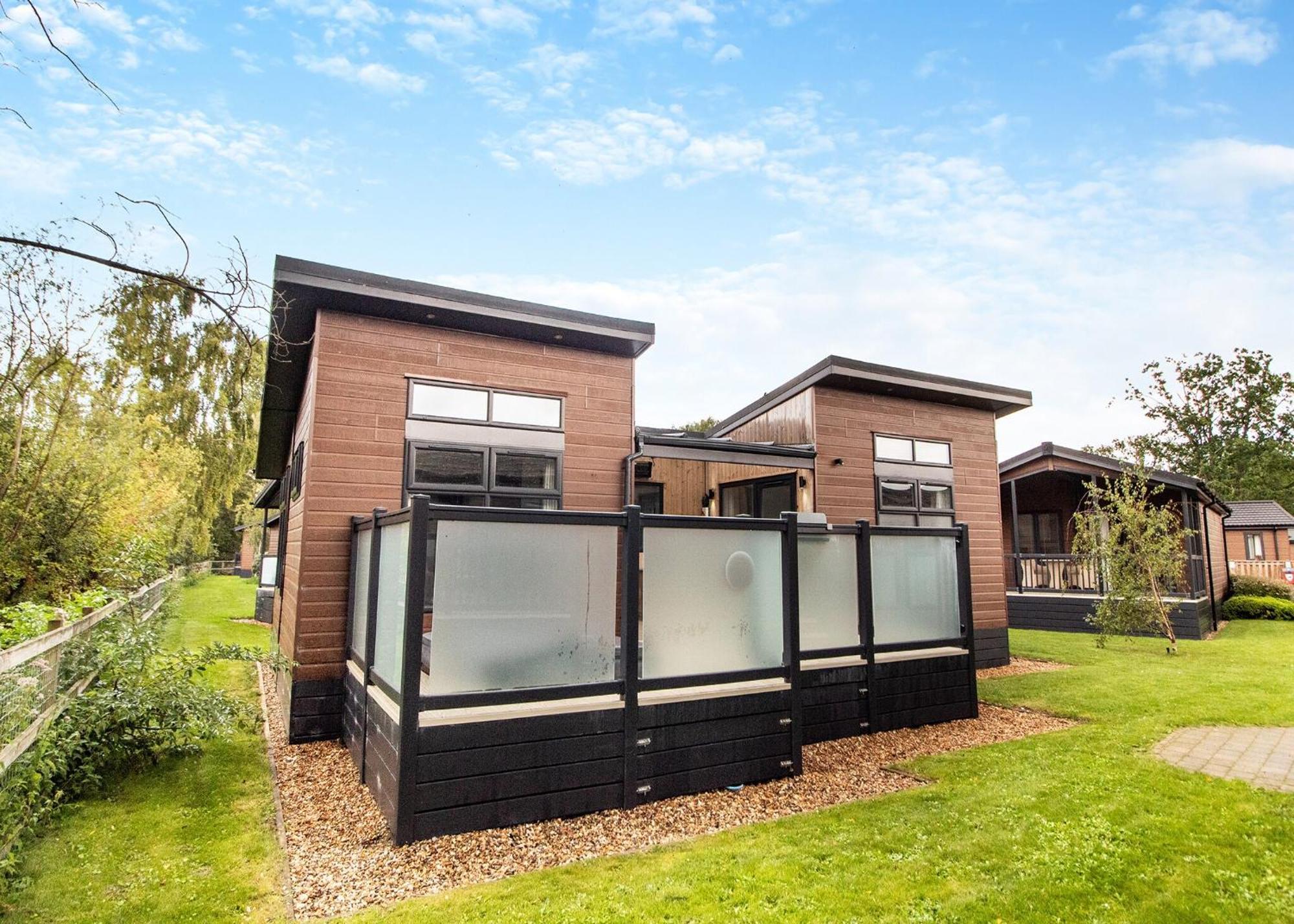 Norfolk Woods Resort And Spa Narborough  Εξωτερικό φωτογραφία